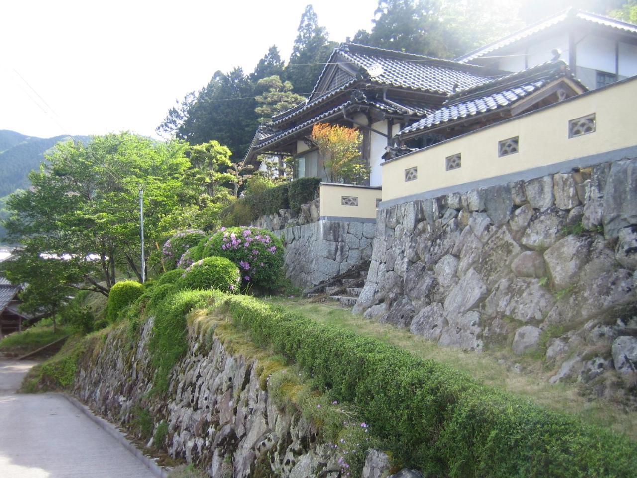 Japanese Style Inn Dohzen Miwa Niimi Exterior foto